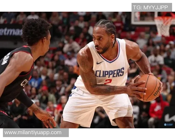 小卡强调球队需提升节奏并减少失误以争取胜利 小卡强调球队需提升节奏并减少失误以争取胜利