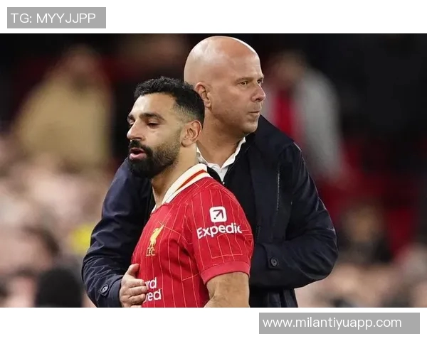 卡拉格批评萨拉赫反遭调侃腿脚不灵活引发热议