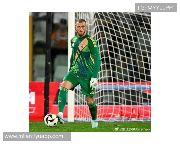 神奇扑救亚当斯禁区内射门被迪格雷戈里奥神勇挡出精彩瞬间回顾