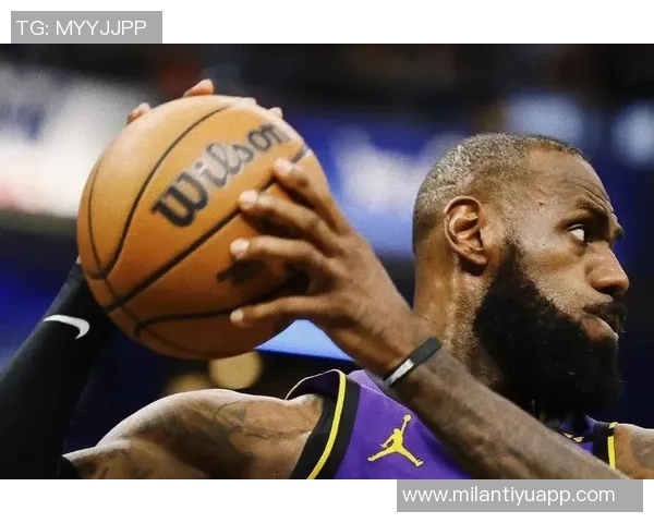 老哈珀批评本赛季裁判表现差球员假摔现象严重罚球次数激增